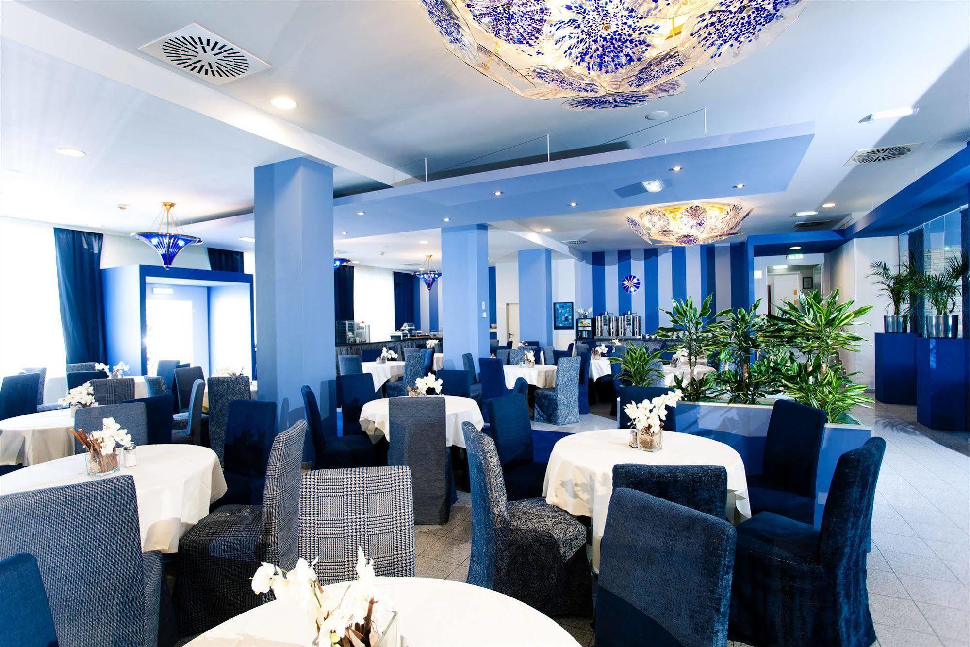 Lenas Donau Hotel Vienna Exterior photo